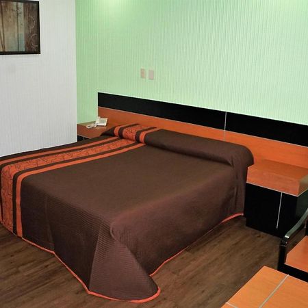 Hotel Castro メキシコシティ エクステリア 写真