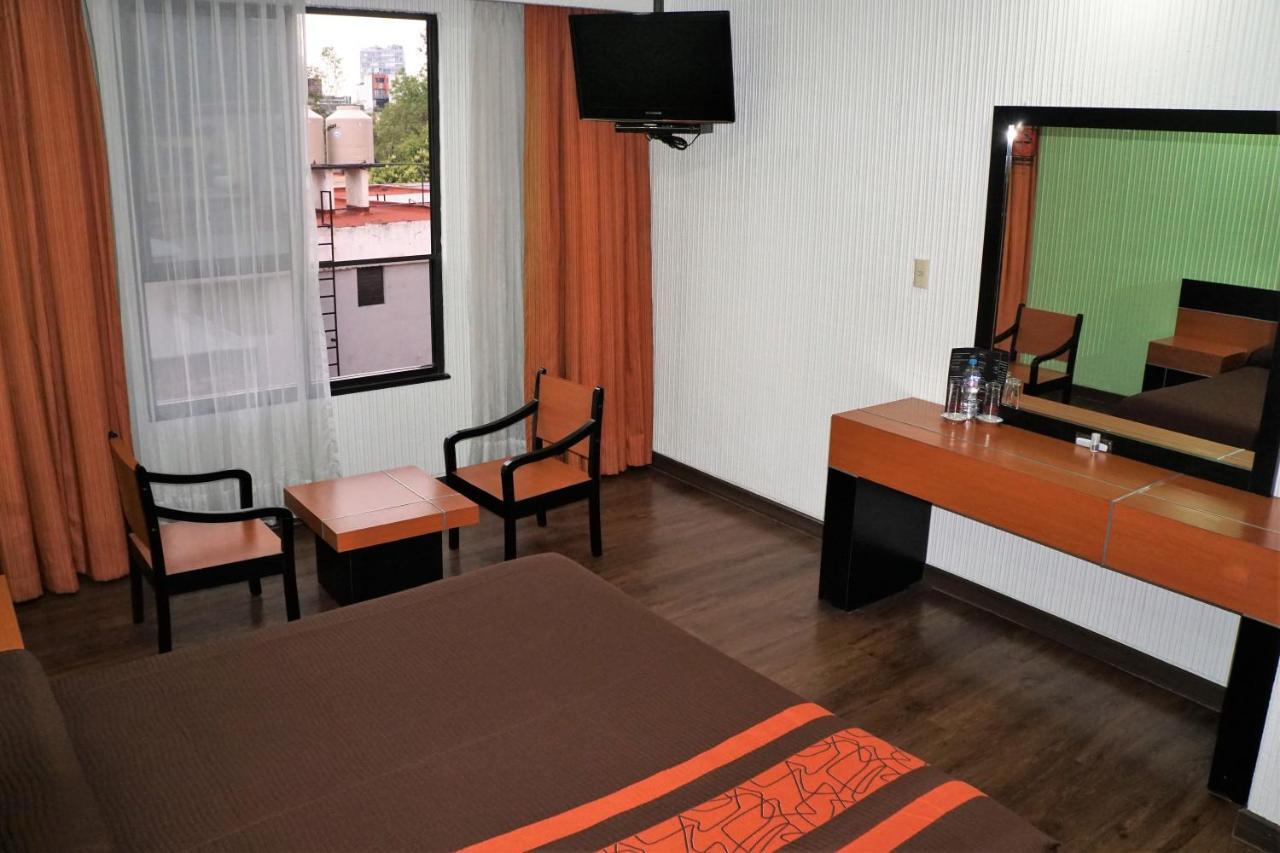 Hotel Castro メキシコシティ エクステリア 写真